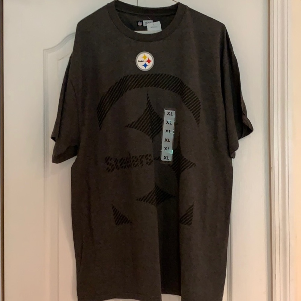 Steelers XL tee shirt with tags.  NEW